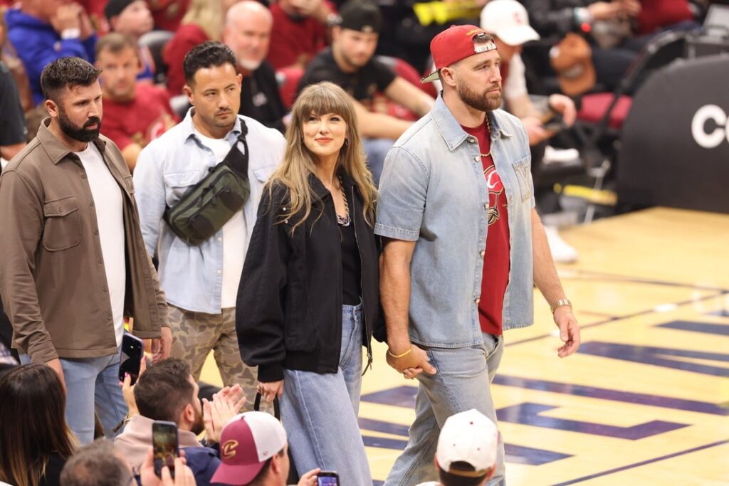 travis kelce taylor swift